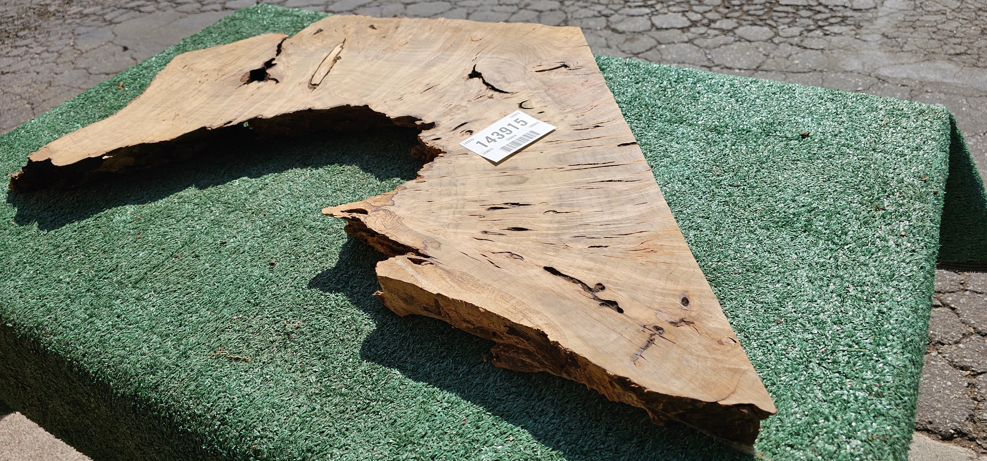 Bay Laurel Burl # 143915