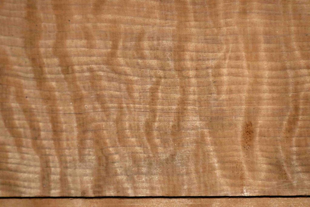 Curly Grain Redwood